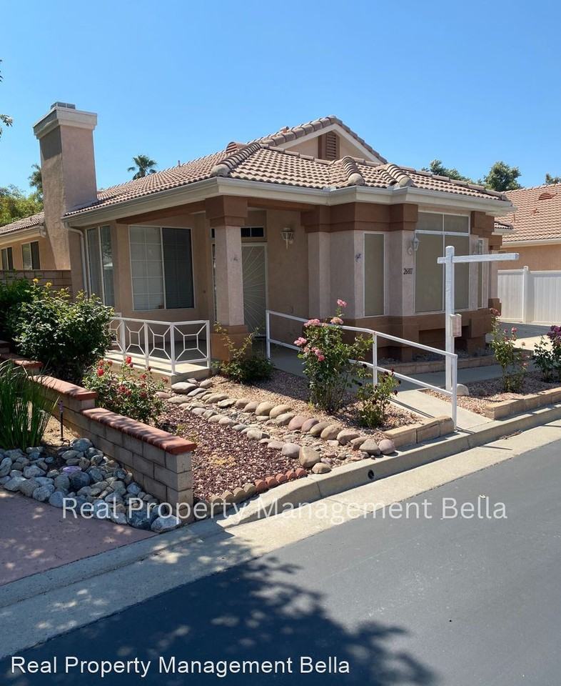 26811 Tropicana Dr - Photo 2 of 18