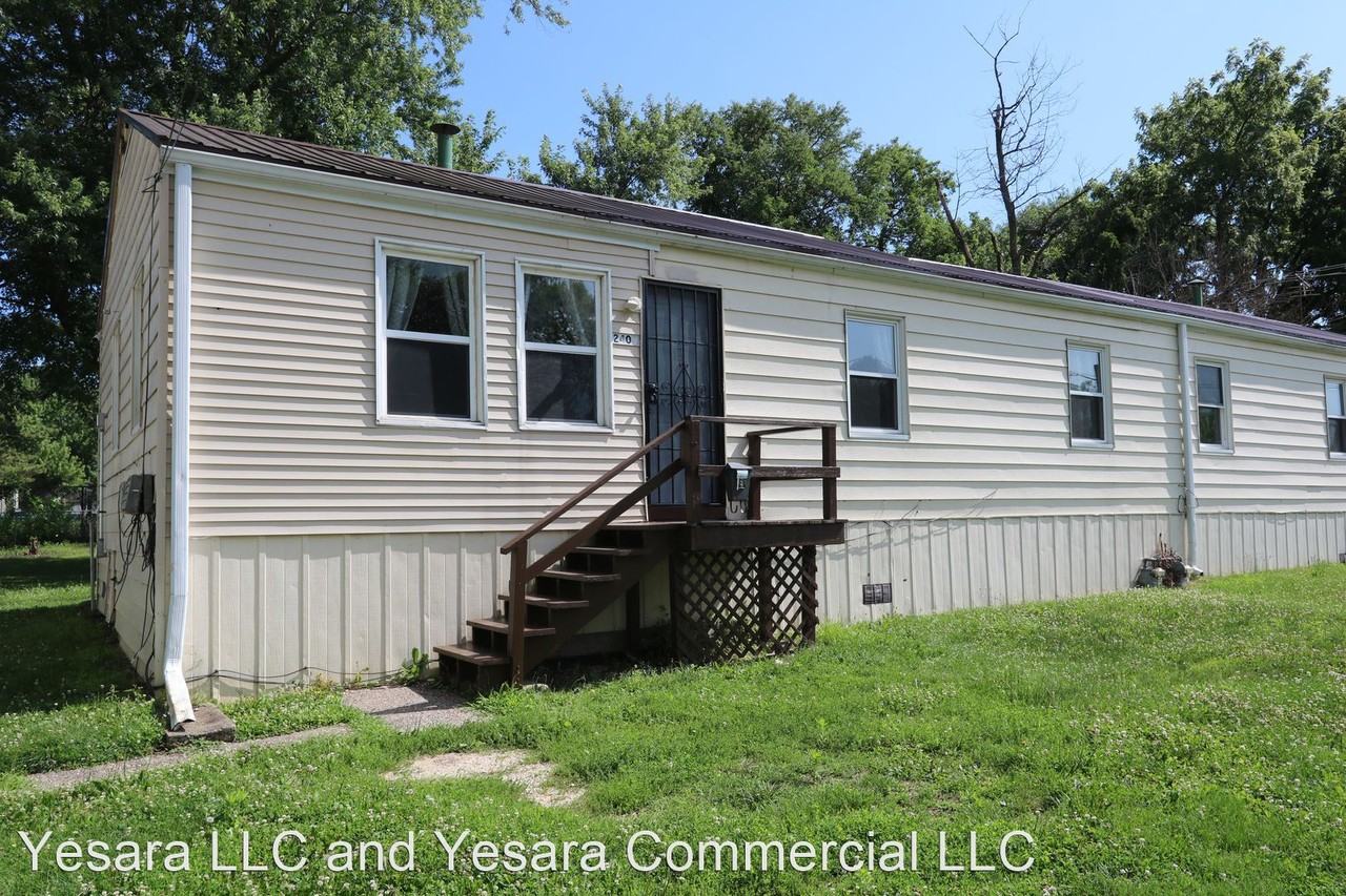 2404 - 2406 Flint Hills Dr - Photo 2 of 14