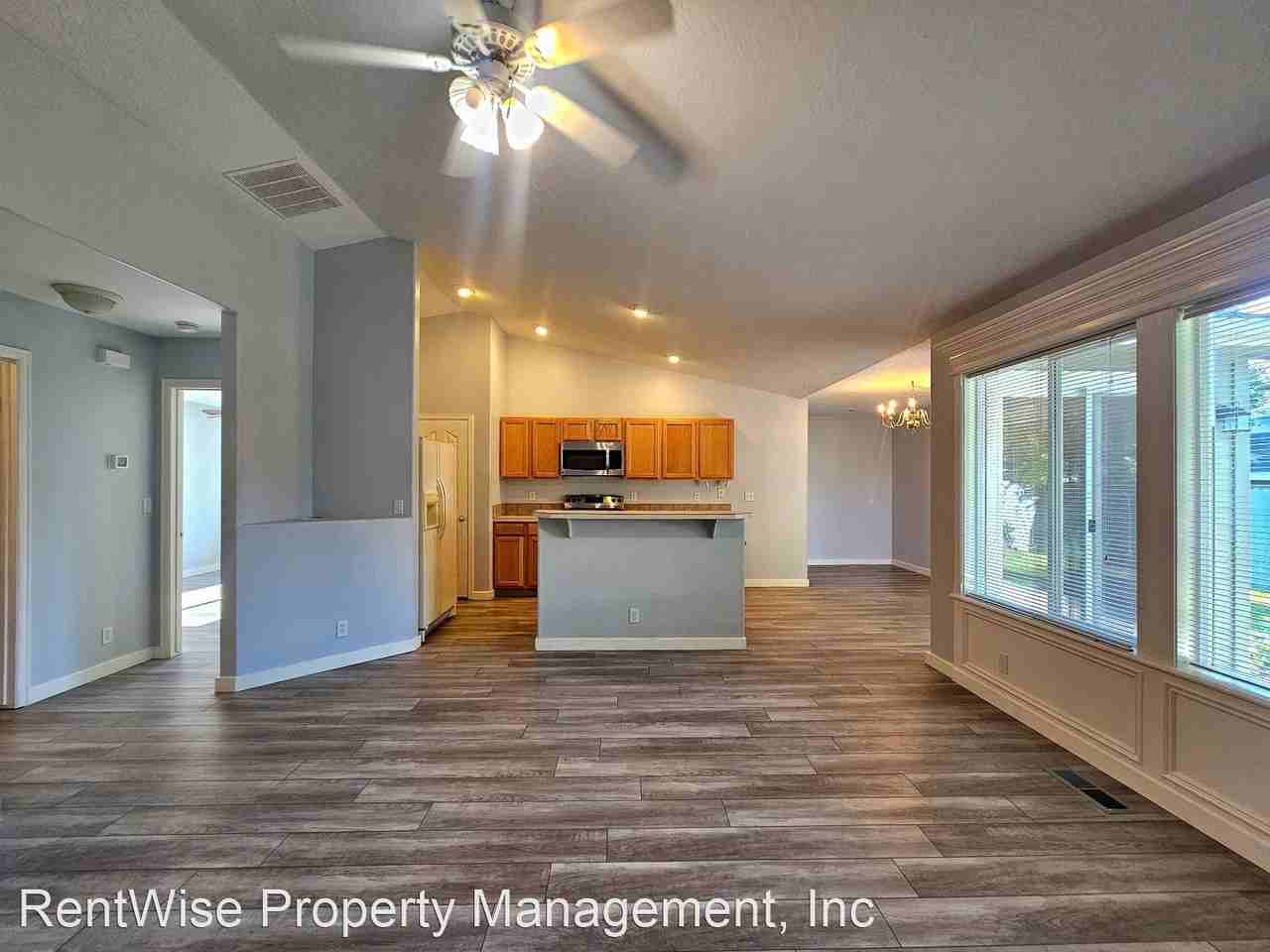 11338 W Marlinwood St - Photo 3 of 21