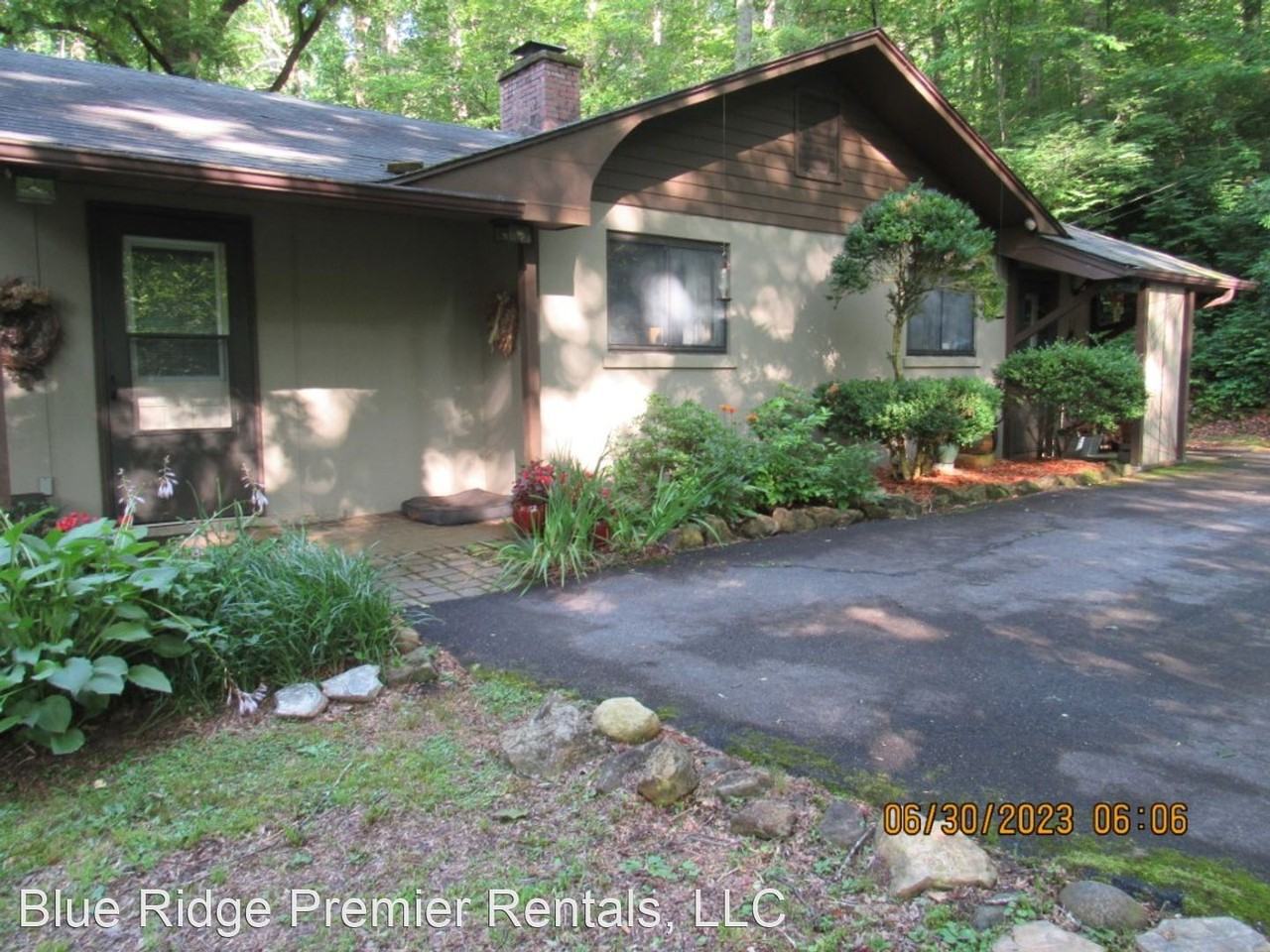 553 Wake Robin Dr - Photo 2 of 50