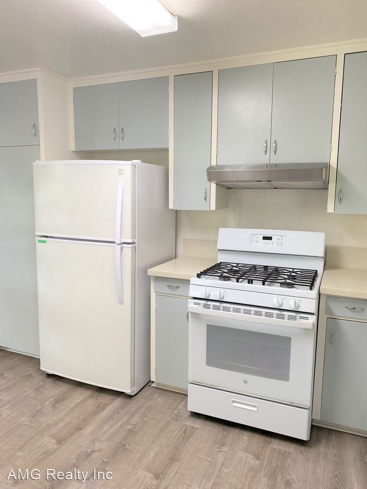 1550 Kokea St - Photo 2 of 19