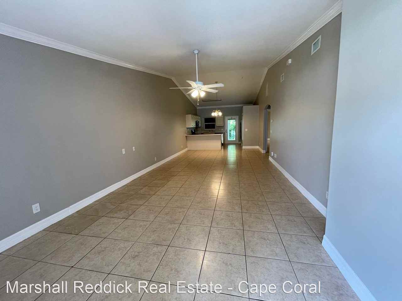 510-512 SE 6th Place - Photo 3 of 22