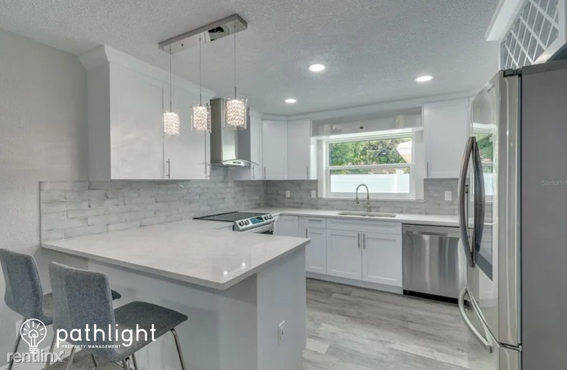 2533 Blackwood Cir - Photo 3 of 12