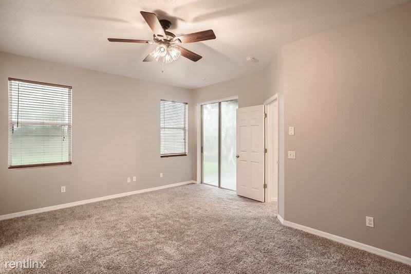 4633 Dunnie Dr - Photo 3 of 11