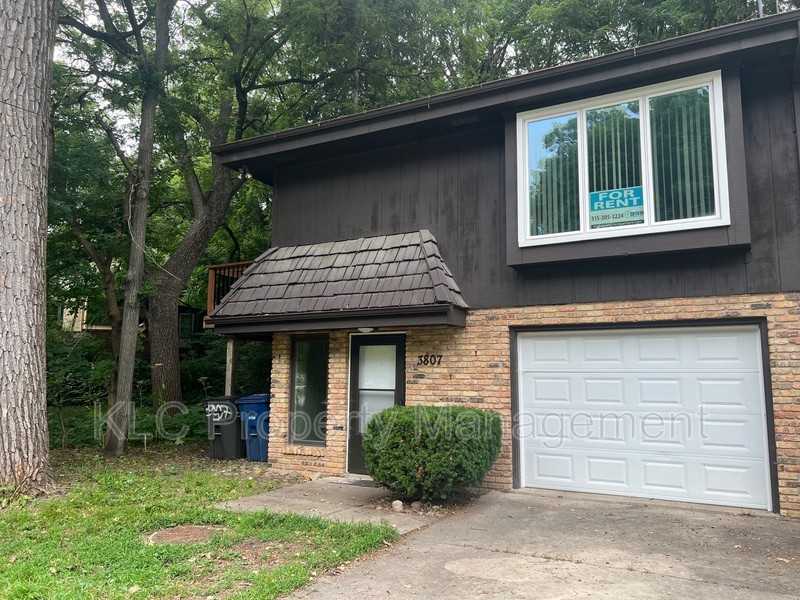 3807 Maquoketa Dr - Photo 2 of 24