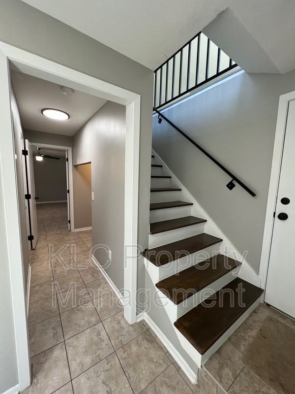 3807 Maquoketa Dr - Photo 7 of 24