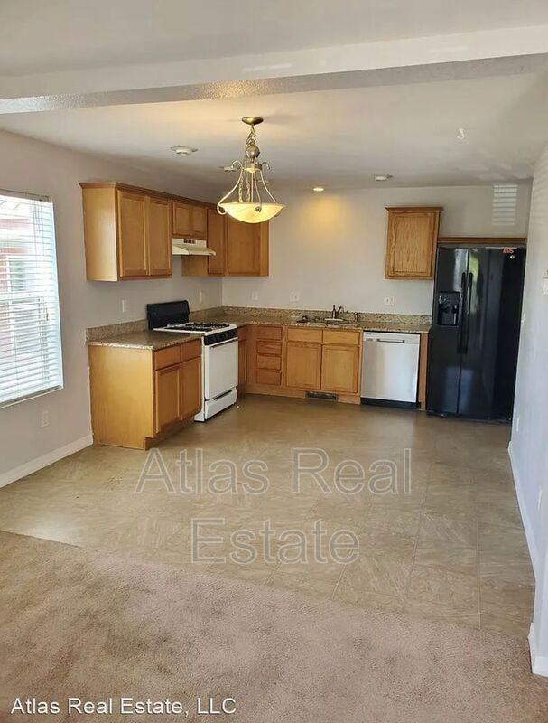 407 Knox Ct - Photo 2 of 9