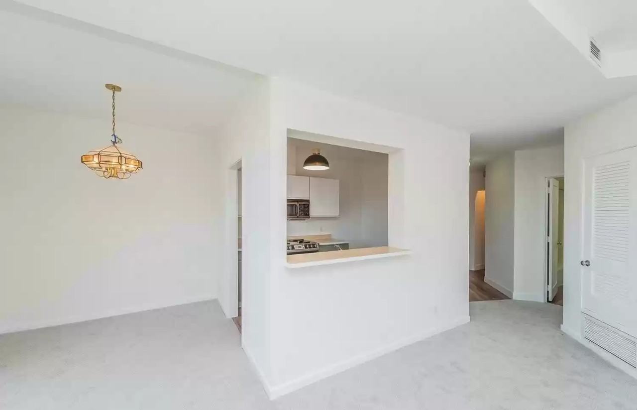 1591 Jackson St - Photo 4 of 6