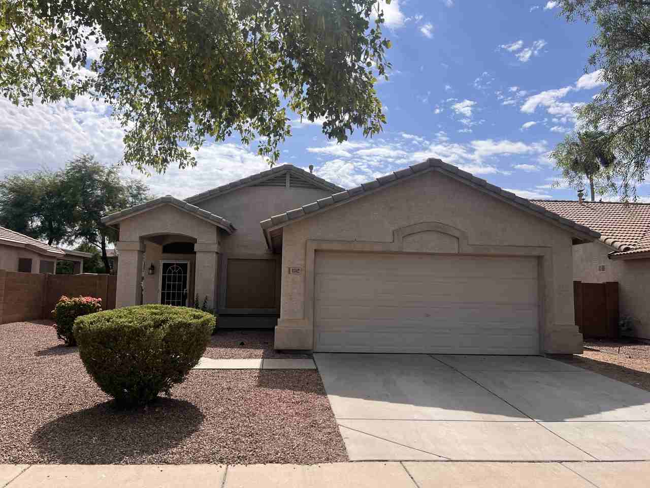 1342 S 172nd Ln - Photo 2 of 15