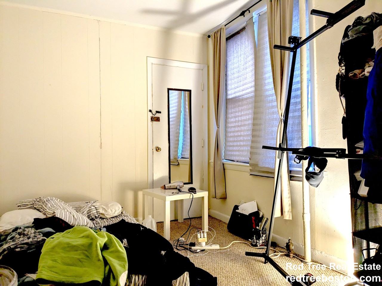 1131 Commonwealth Ave #A - Photo 5 of 8