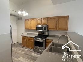 1844 W Henderson St #TH - Photo 1 of 1