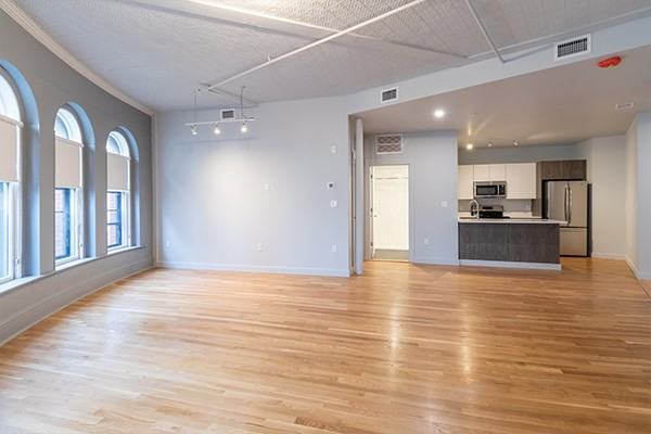 145 Munroe St #145-301 - Photo 5 of 11