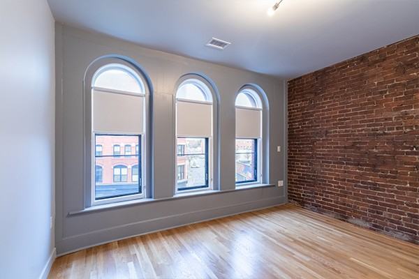145 Munroe St #145-301 - Photo 6 of 11