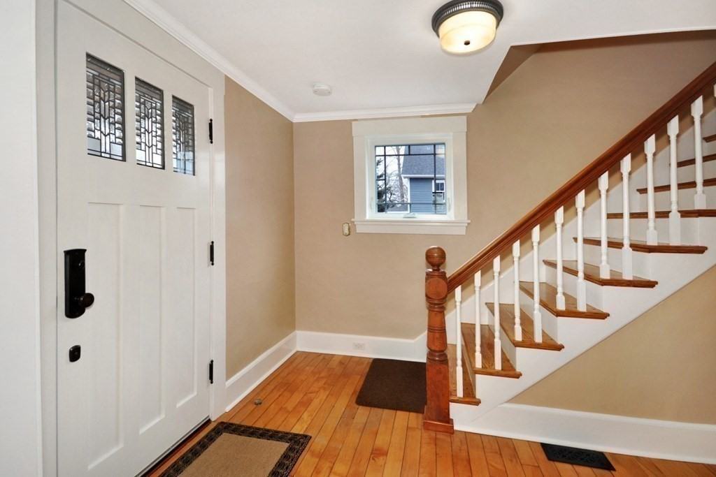 219 Commonwealth Ave - Photo 3 of 14