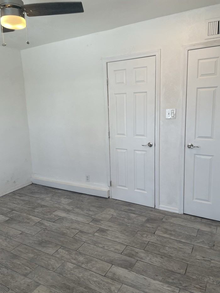 3337 E Flower St - Photo 2 of 27