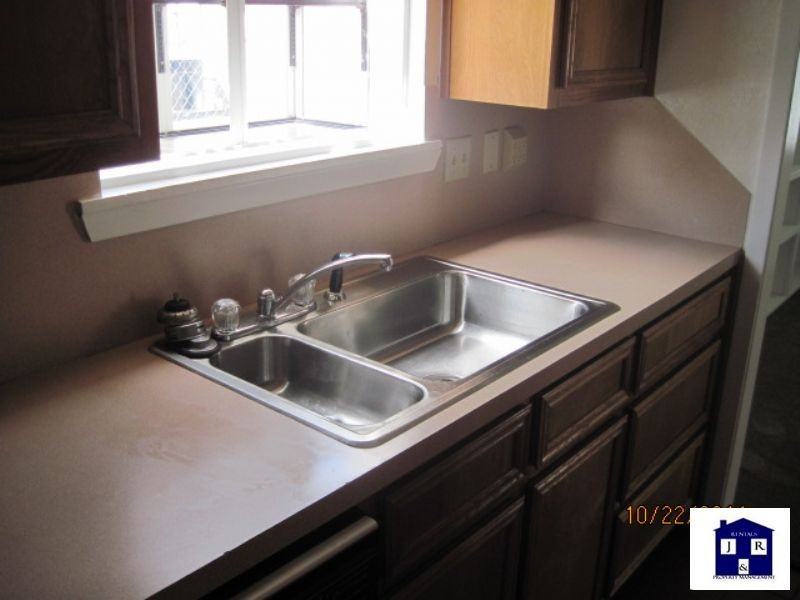 502 S 9th St - Photo 5 of 50