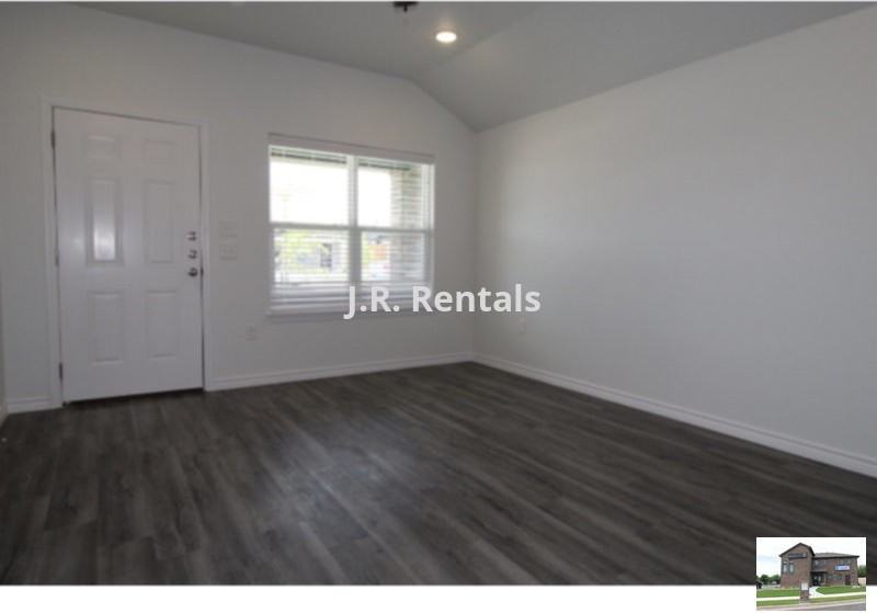 118 Wind Ridge Drive Dr., Unit A #A - Photo 6 of 25