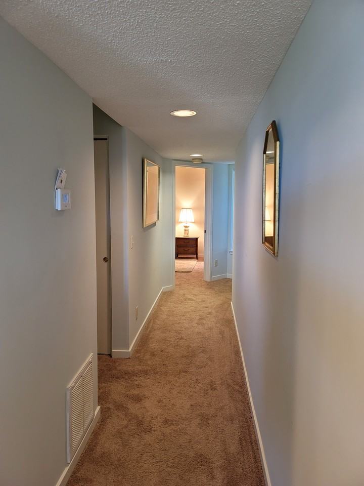 2 Harbor Dr #L202 - Photo 3 of 11