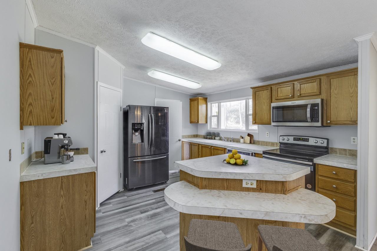 45 Robin Road - Photo 3 of 21