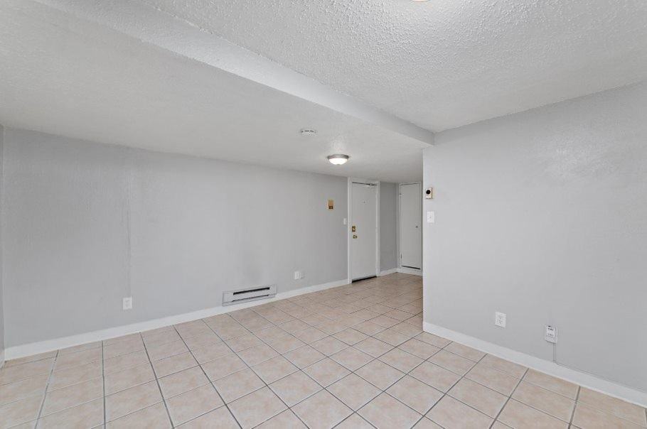 4035 Charlotte St #4039 - Photo 7 of 22