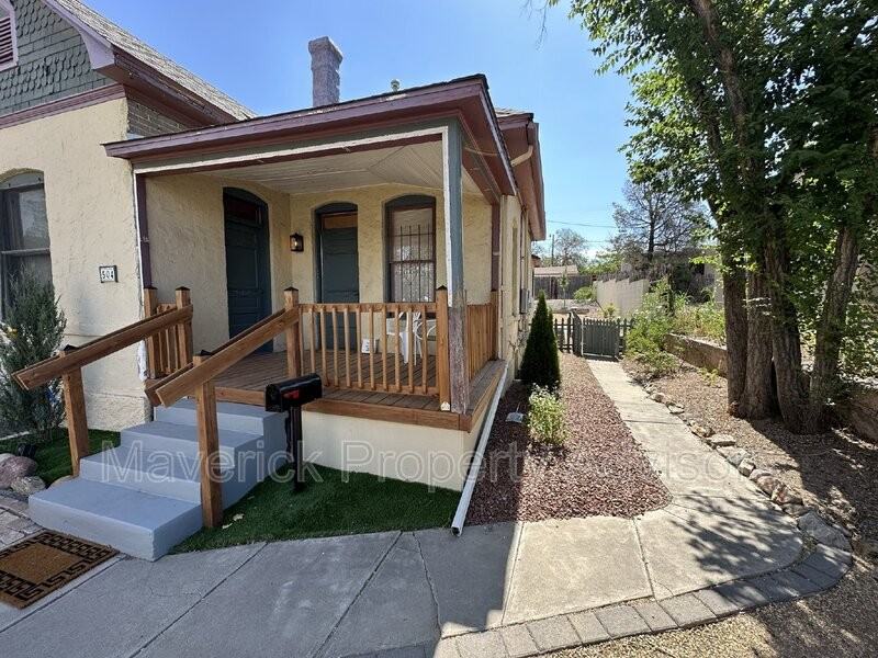 504 High St Se - Photo 2 of 14