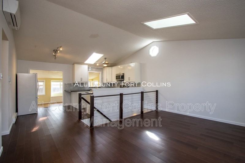 2730 Hanover Dr - Photo 3 of 26