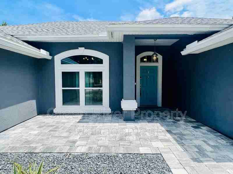 3352 Shelley Dr - Photo 3 of 50