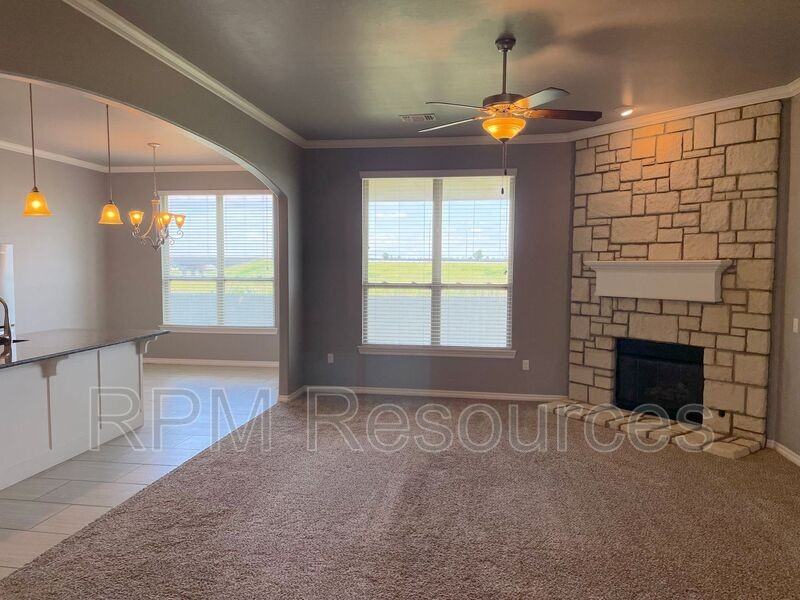 9016 Sw 48th Ter - Photo 5 of 20