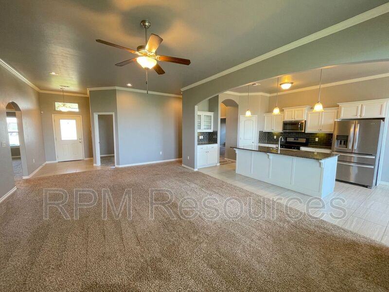 9016 Sw 48th Ter - Photo 6 of 20
