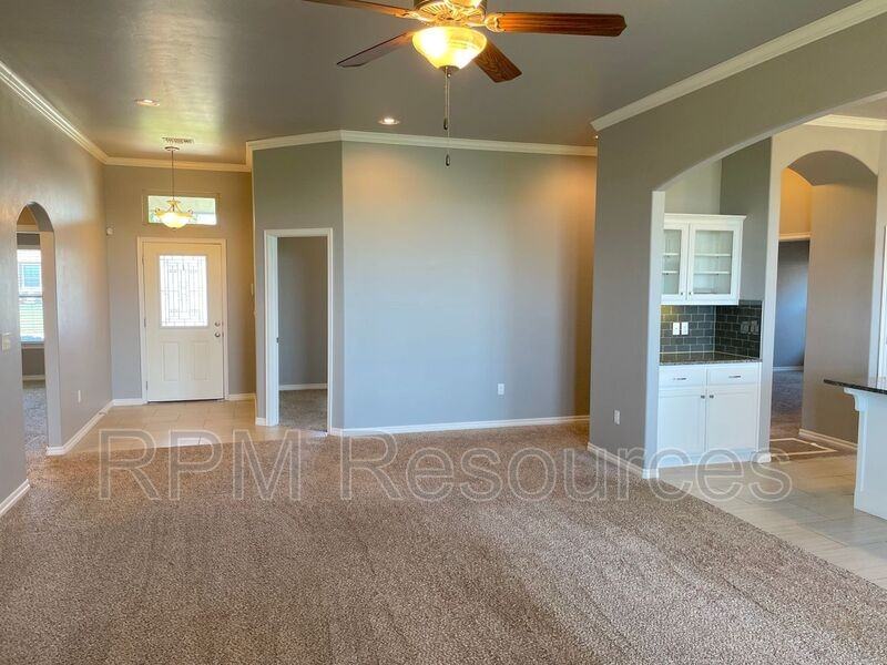 9016 Sw 48th Ter - Photo 7 of 20