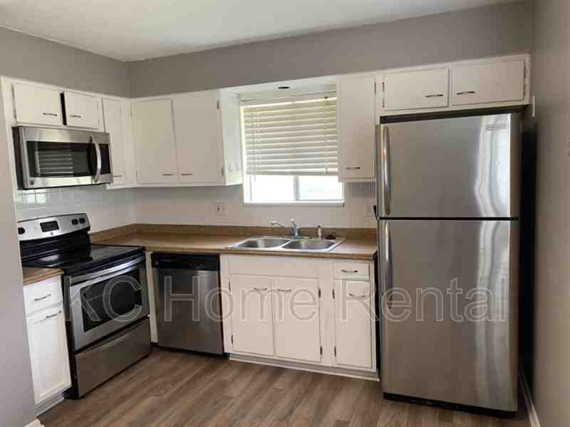 9336 Bluejacket St - Photo 2 of 28