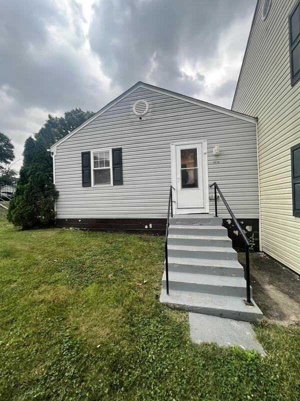 2518 Kent Village Dr - Photo 2 of 21