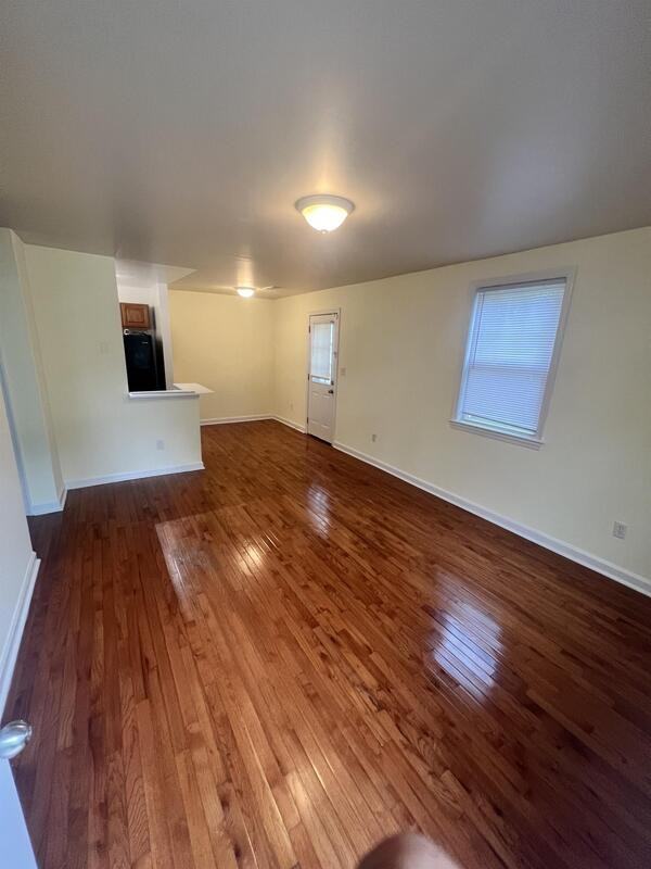 2518 Kent Village Dr - Photo 5 of 21