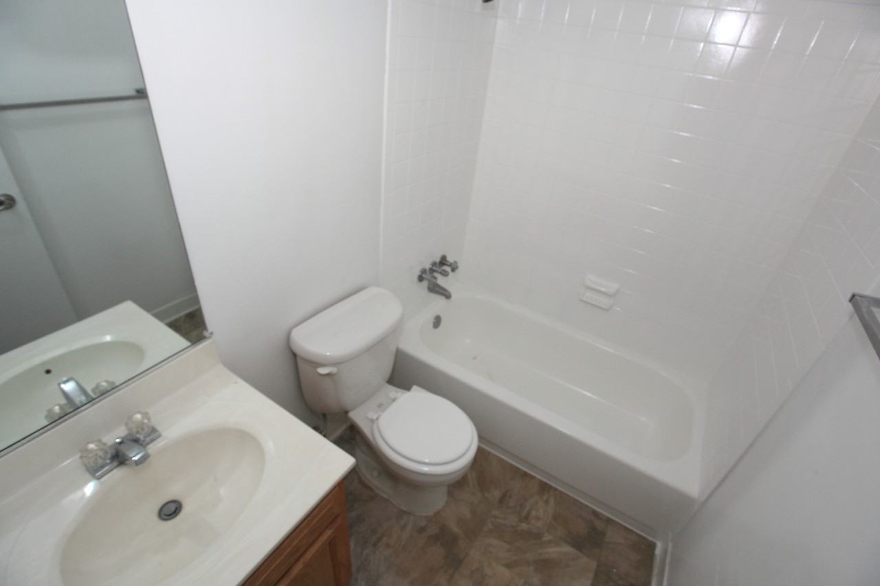 Linden Park Apartments - Photo 6 of 10