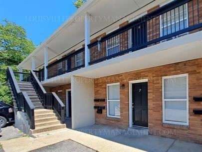 Parkway Place I - Photo 2 of 12