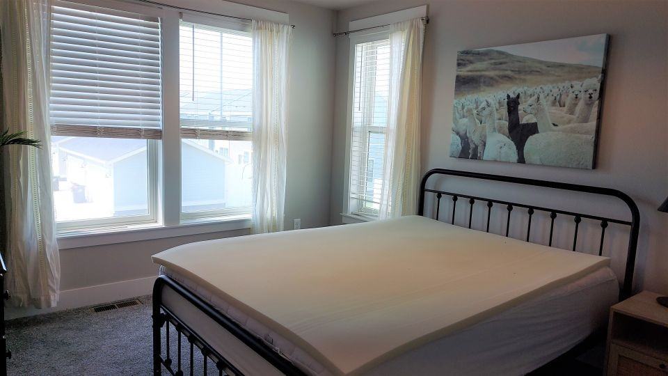 6145 Farmstead Ave #101 - Photo 5 of 9