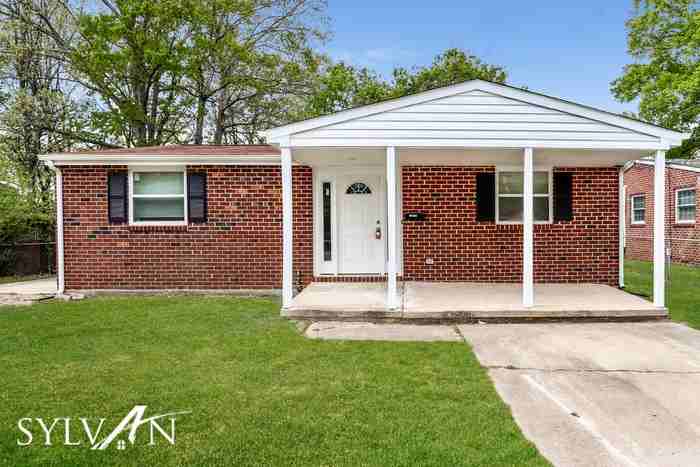 1911 Zinzer Rd - Photo 2 of 16