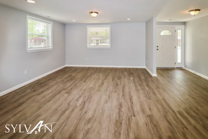 1911 Zinzer Rd - Photo 3 of 16