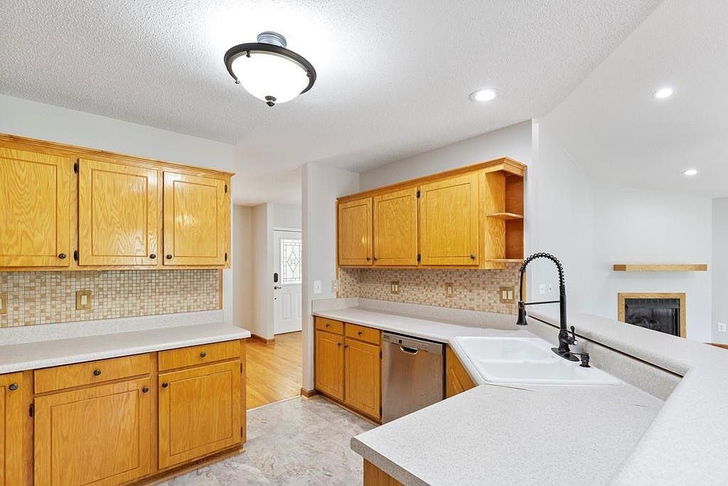 4 Grafton St #NA - Photo 3 of 4