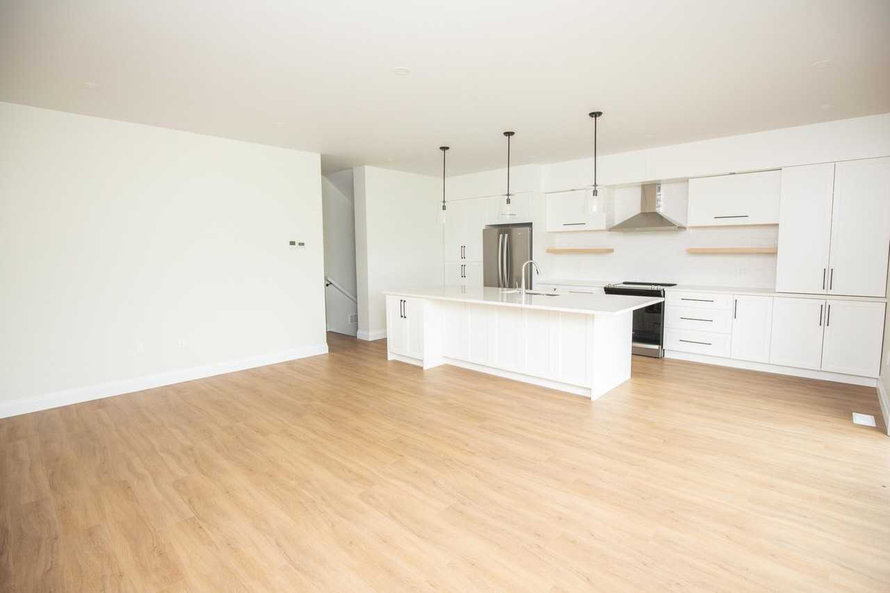 361 Quarter Town Line - Photo 3 of 33