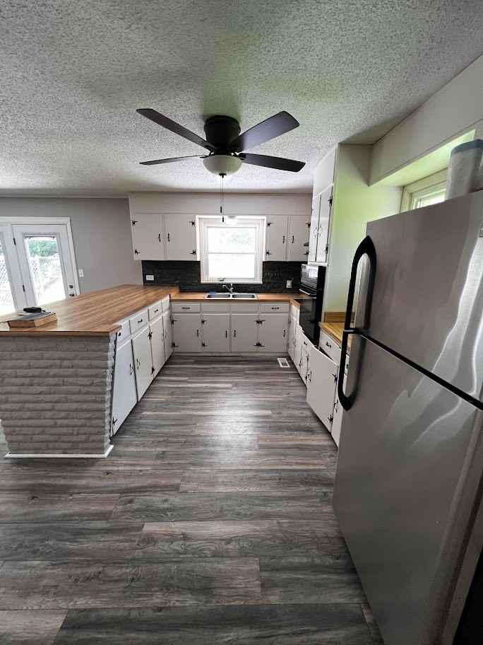 10431 Brickhill Ln #1 - Photo 3 of 14