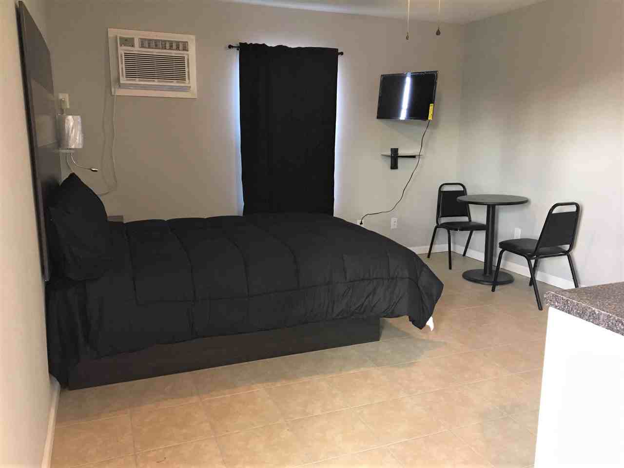 2635 E Napoleon St #A3 - Photo 6 of 10