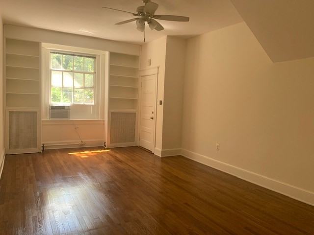 1427 33rd St Nw #1 - Photo 3 of 13