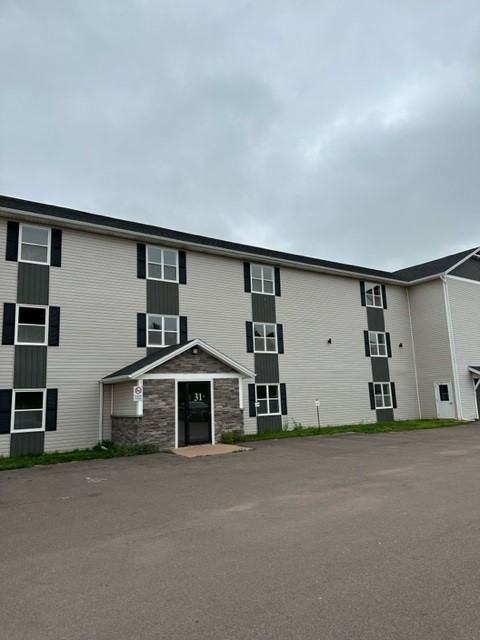 31 Elena Crt #1B - Photo 3 of 12