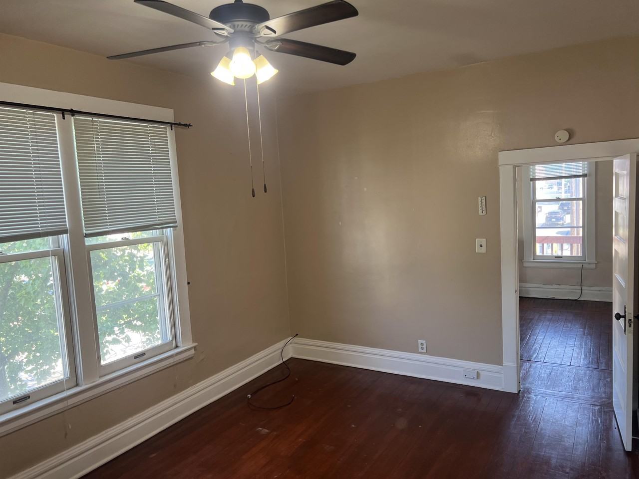 157 Michigan Ave #4 - Photo 3 of 17