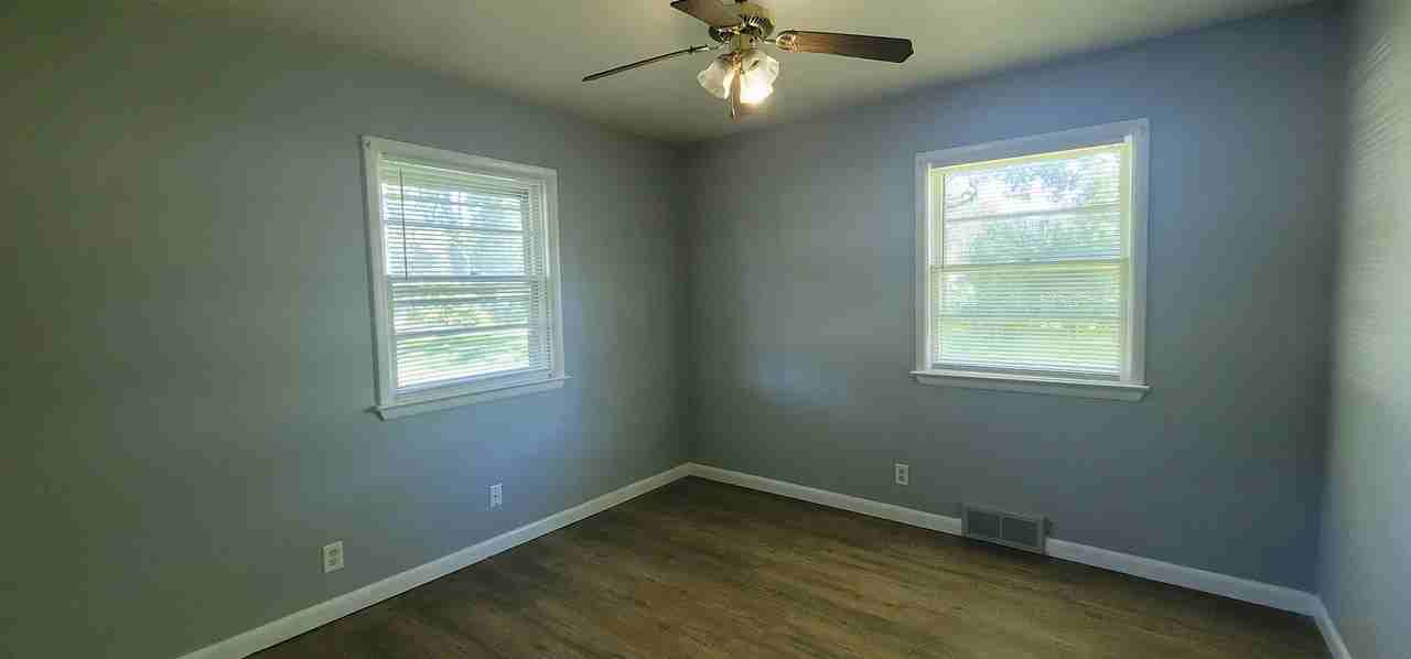 36 Liberty Blvd #1 - Photo 6 of 10