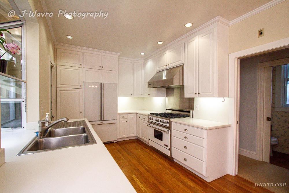 3545 Scott St - Photo 2 of 12