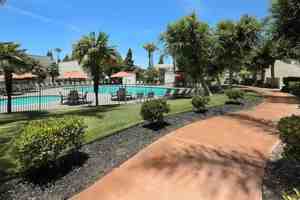 featured image of 2130 W Crescent Ave