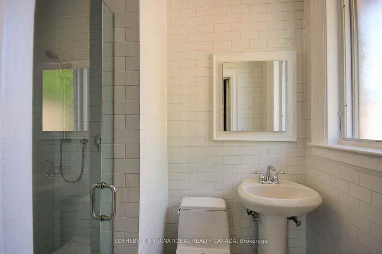 22 College View Avenue - Photo 3 of 16