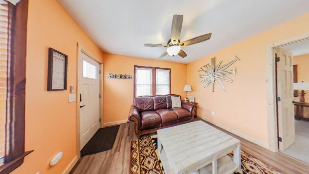 2730 Tynecastle Hwy - Photo 2 of 15